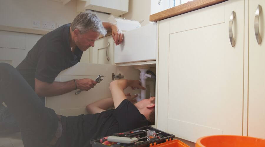 Professional burst pipe repair services in Pittsfield, IL